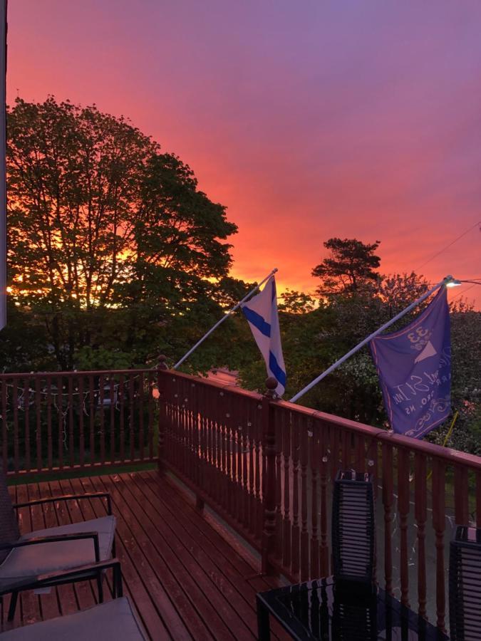 Pleasant Street Inn Parrsboro ภายนอก รูปภาพ